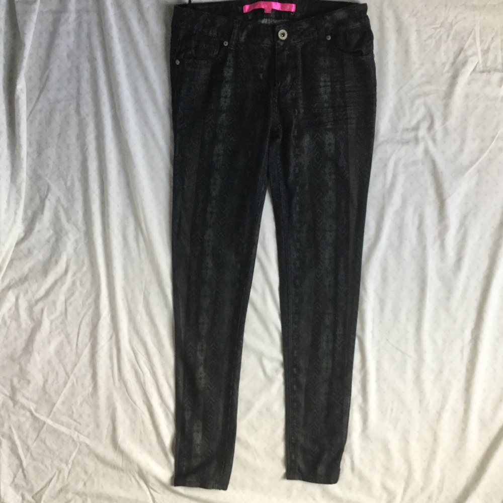 Tribal Print Skinny Jeans